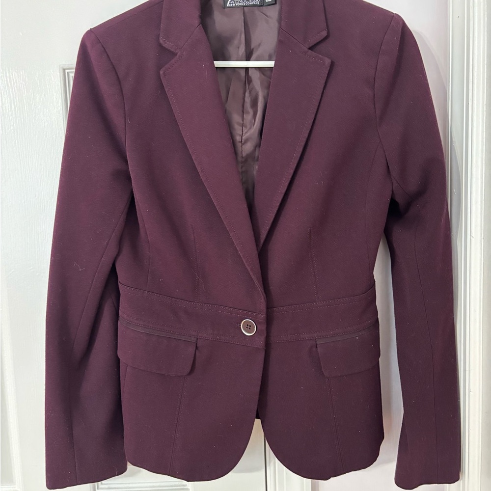 Women's Burgundy Blazer